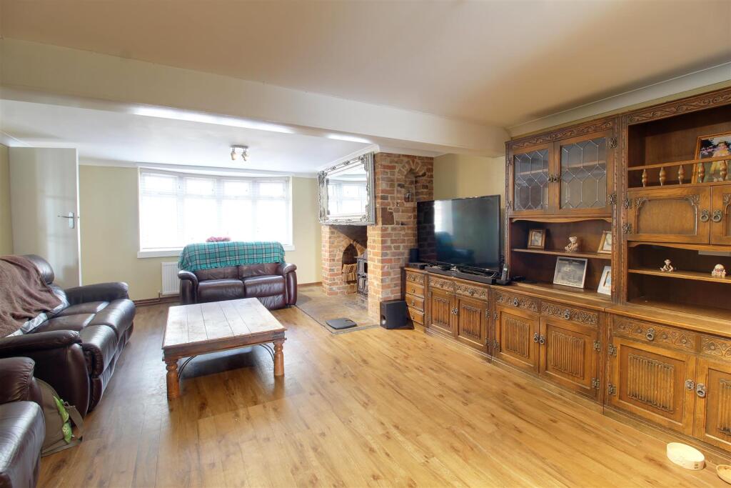 Additional image 6 of Great North Road, Welham Green, North Mymms, Hatfield