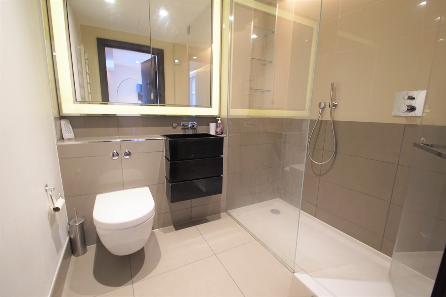 Additional image 2 of 1 Bed Flat, Albert Embankment, SE1, N1 7GU