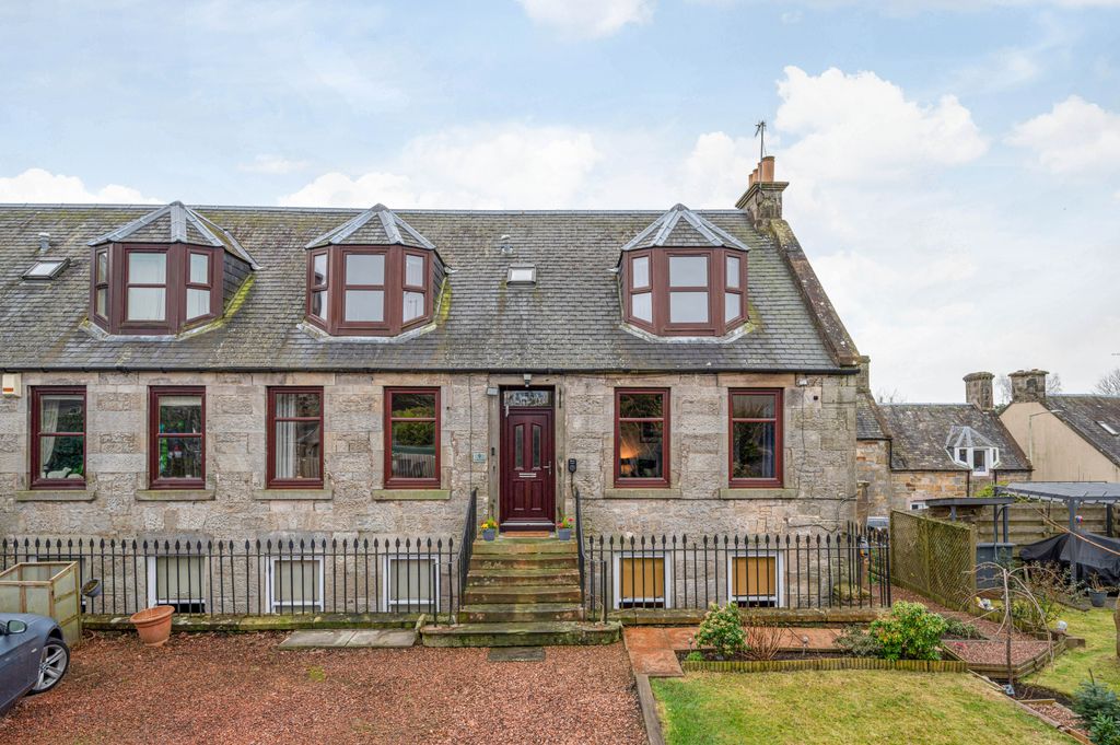 4 bed maisonette for sale9 Station Road, Kinross KY13