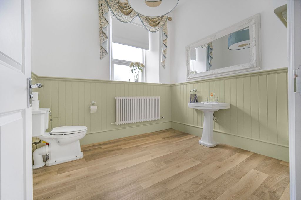 Additional image 8 of 6 bed detached house for salePantyffynnon Road, Ystradgynlais, Swansea SA9