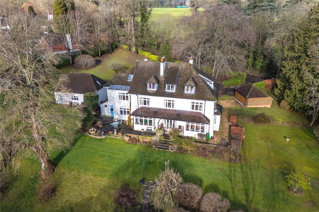Additional image 14 of 9 bed detached house for saleGillotts Lane, Harpsden, Henley-On-Thames, Oxfordshire RG9