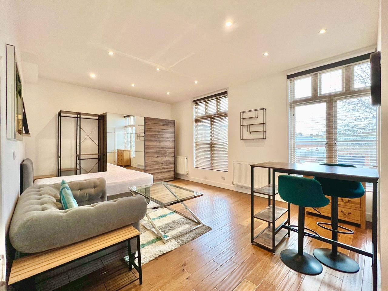 Studio Flat, Kennington Road, SE11, N1 7GU