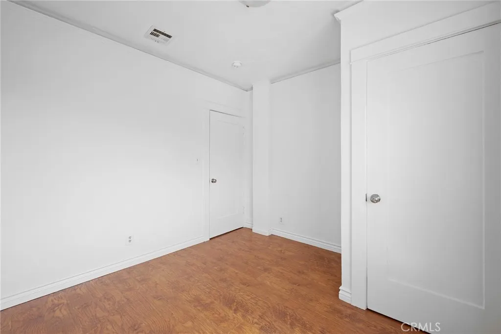 Additional image 32 of 2526 Foothill Boulevard, La Crescenta, CA 91214