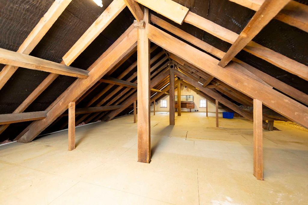 Additional image 72 of 4 bed detached house for saleBerth Gron, Tydu Road, Nelson, Treharris CF46