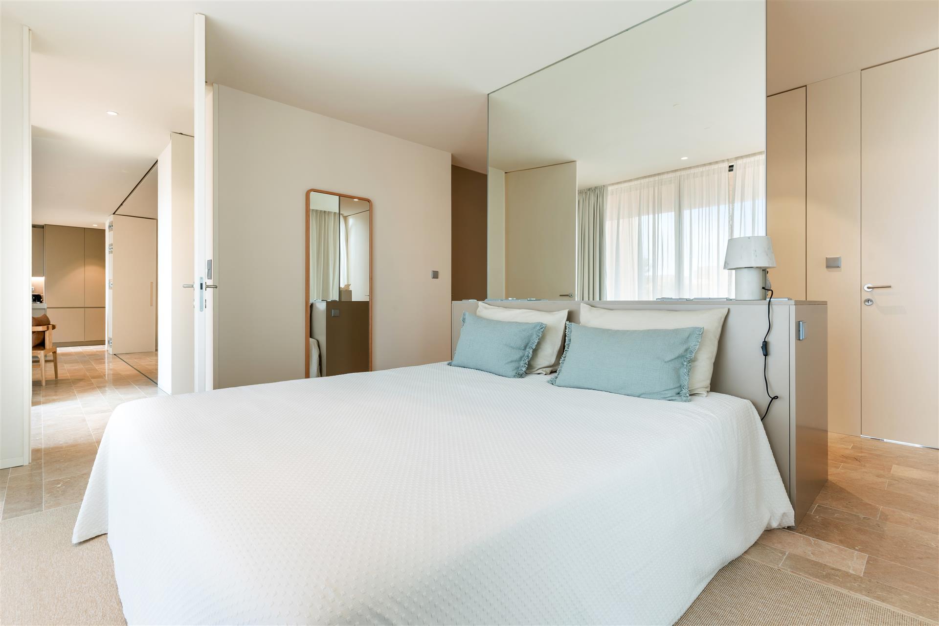 Additional image 2 of Odiáxere (Lagos)