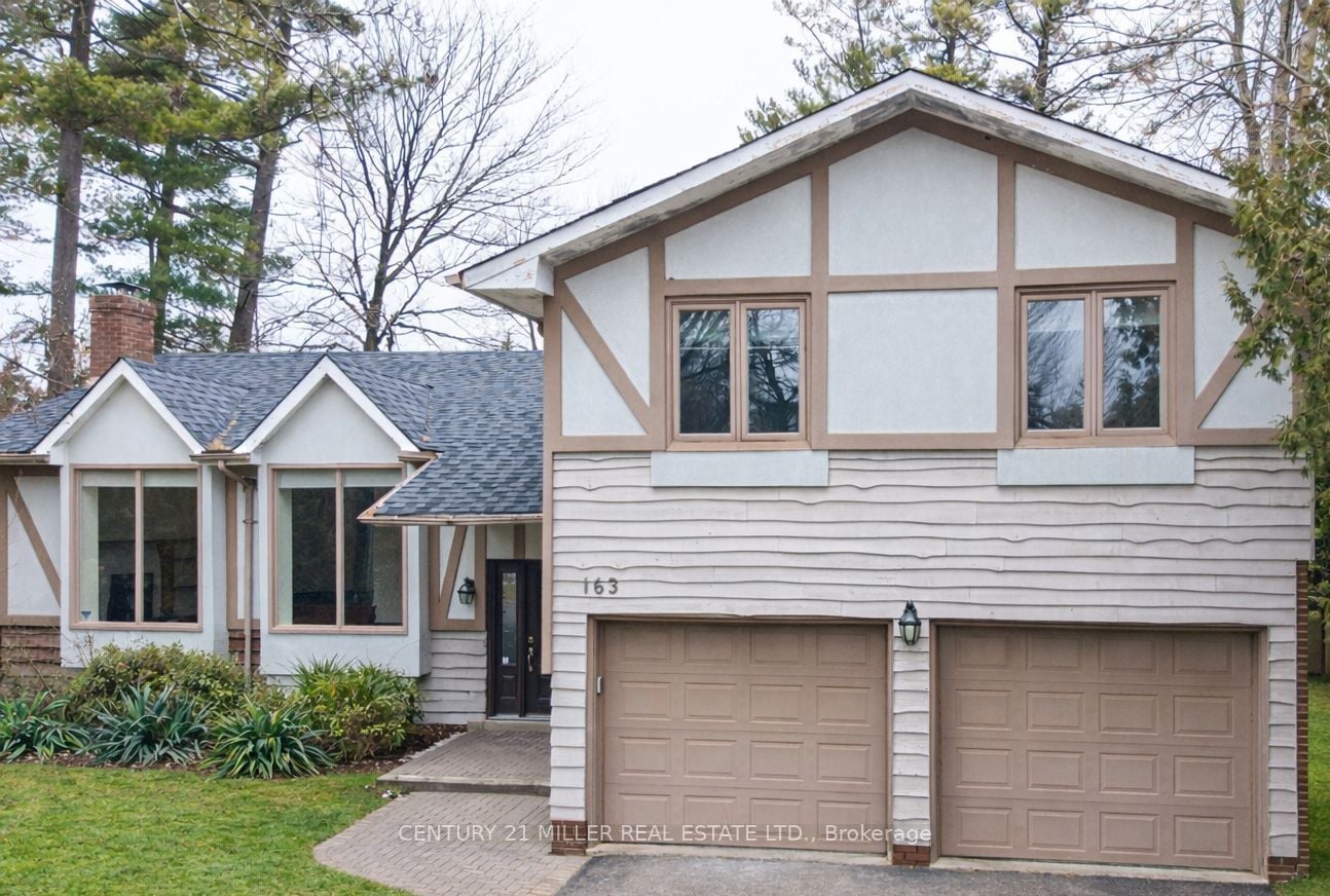 163 Castle Crescent, Oakville, ON, L6J 5H4