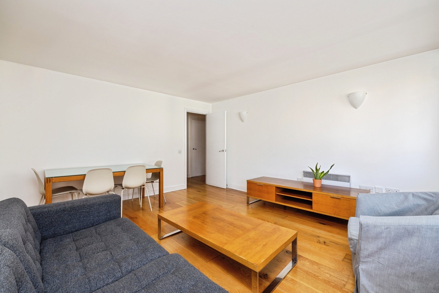 Additional image 9 of 1 Bed Flat, Naylor Building West, E1, N1 7GU