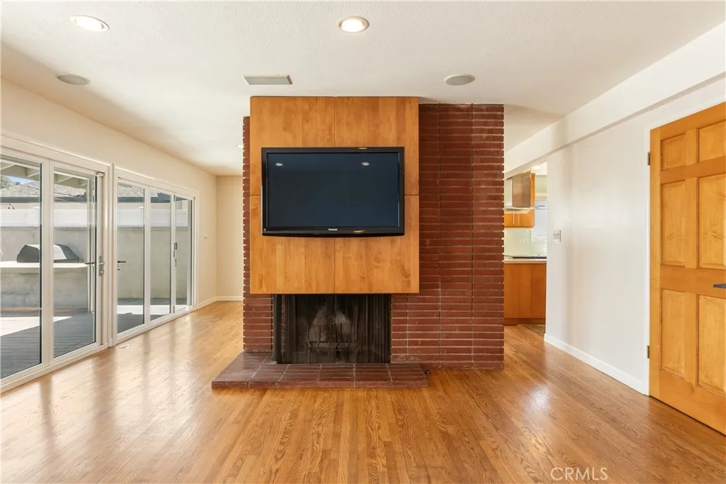 Additional image 5 of 828 Stevely Ave, Long Beach, CA 90815