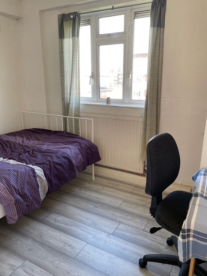 Additional image 8 of 3 Bed Flat, Bronti Close, SE17, N1 7GU