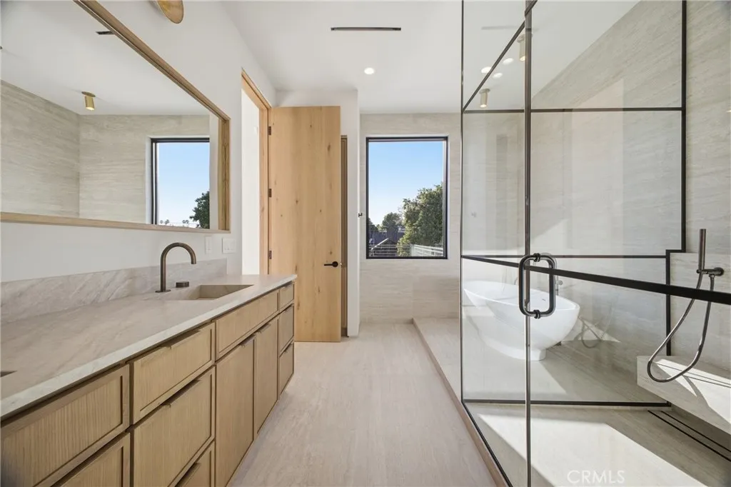 Additional image 43 of 4827 Stansbury Ave, Sherman Oaks, CA 91423