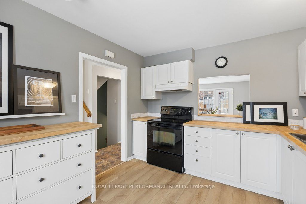 Additional image 5 of 920 Walkley Road, Ottawa, ON, K1V 6R5