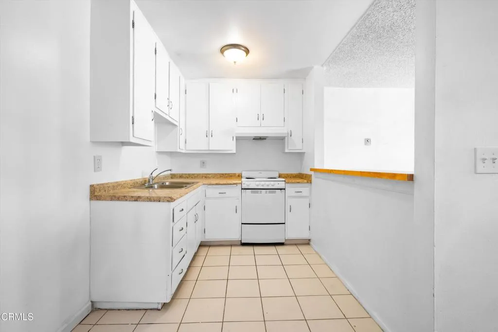 Additional image 8 of 13040 Dronfield Avenue Unit 3, Los Angeles, CA 91342