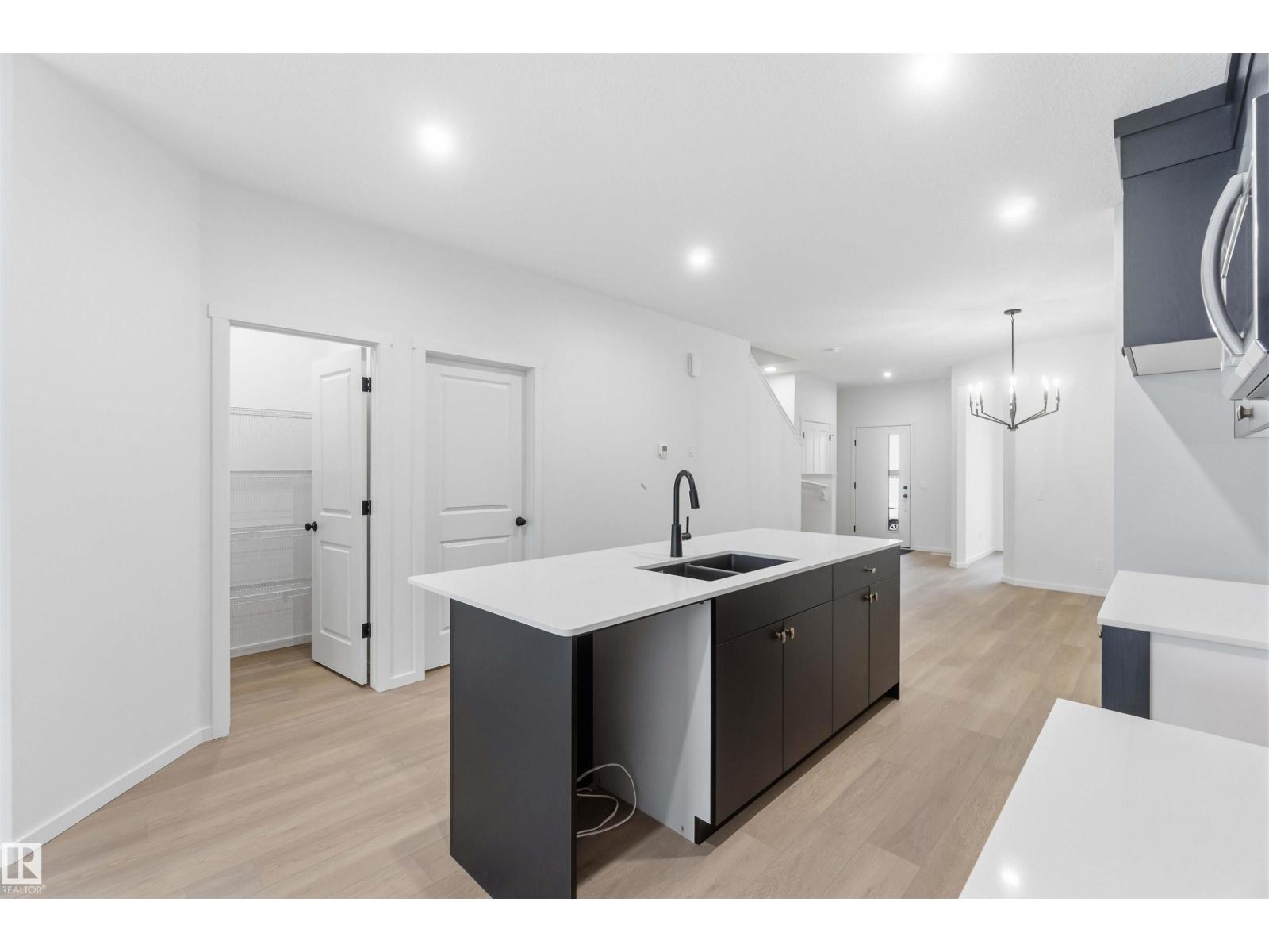 Additional image 4 of 8652 Edgemont Link NW, Edmonton, AB, T6M3G4