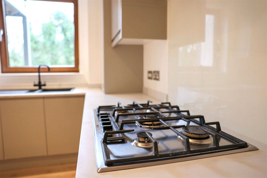 Additional image 5 of 2 bed flat for saleMain Street, Glenfarg, Perth, Perth And Kinross PH2