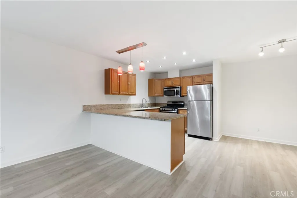 3050 S Bristol Street Unit 15U, Santa Ana, CA 92704