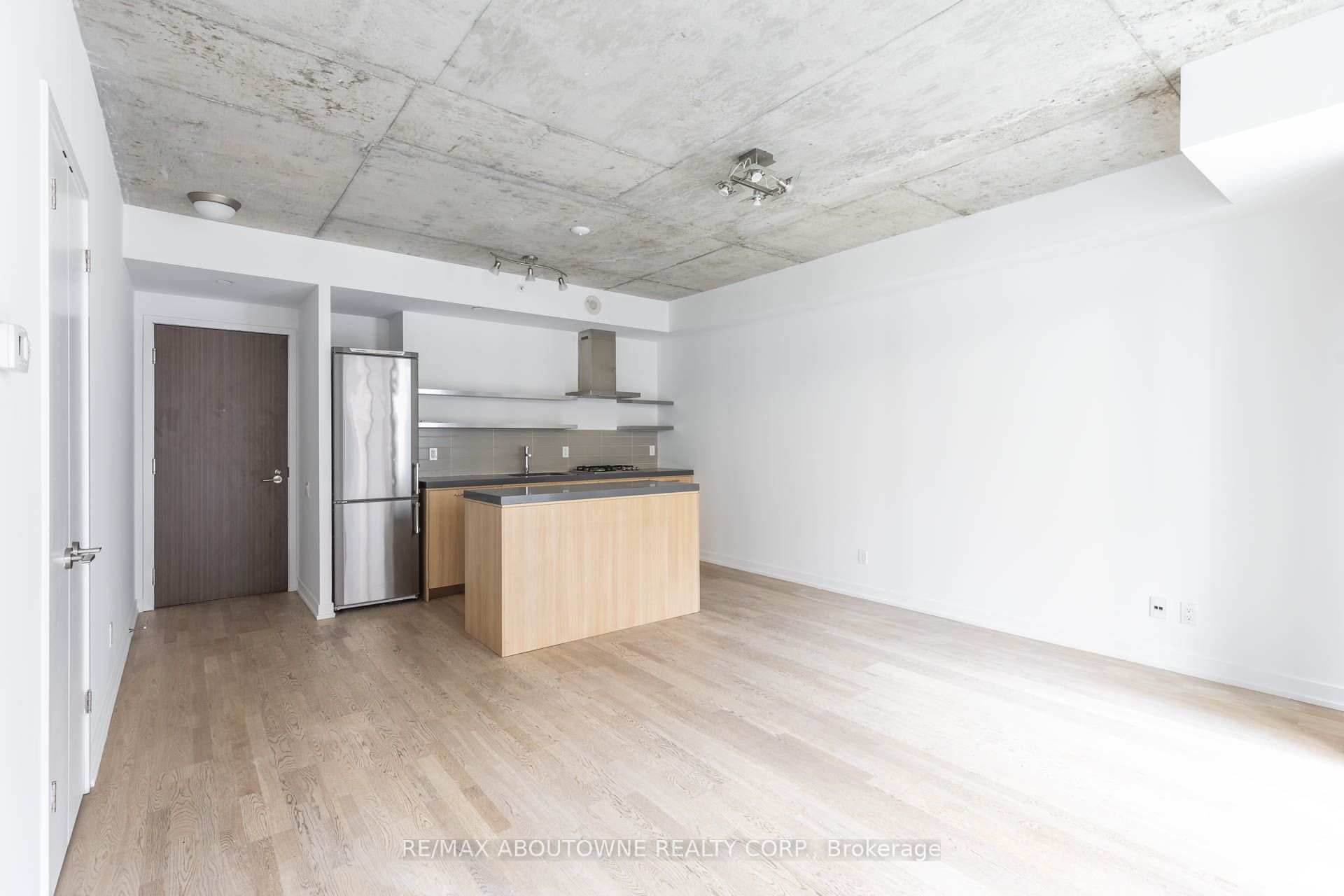 Additional image 4 of 326-560 King Street W, Toronto, ON, M5V 0L5