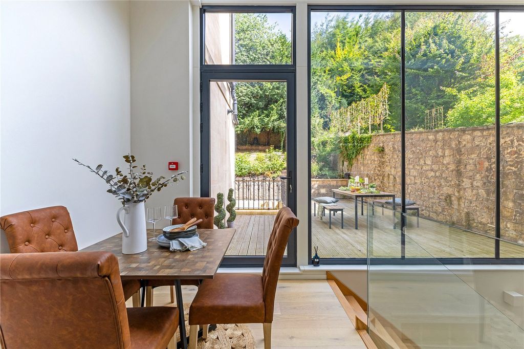 Additional image 4 of 3 bed flat for saleApartment 2, 1 Sion Hill Place, Bath, Somerset BA1