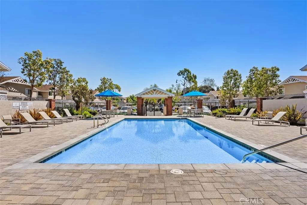 193 Tarocco, Irvine, CA 92618