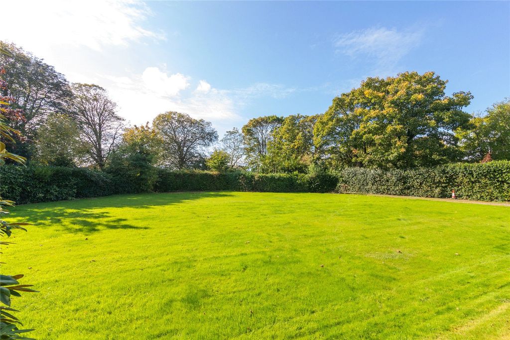Additional image 26 of 6 bed detached house for saleHaus Saron, 106 Greenock Road, Largs, North Ayrshire KA30