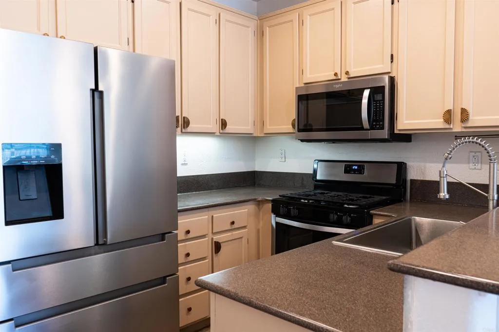 Additional image 3 of 1313 Mother Lode Way Unit 3, Chula Vista, CA 91913