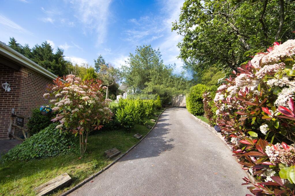 Additional image 47 of Common Lane, River, CT17