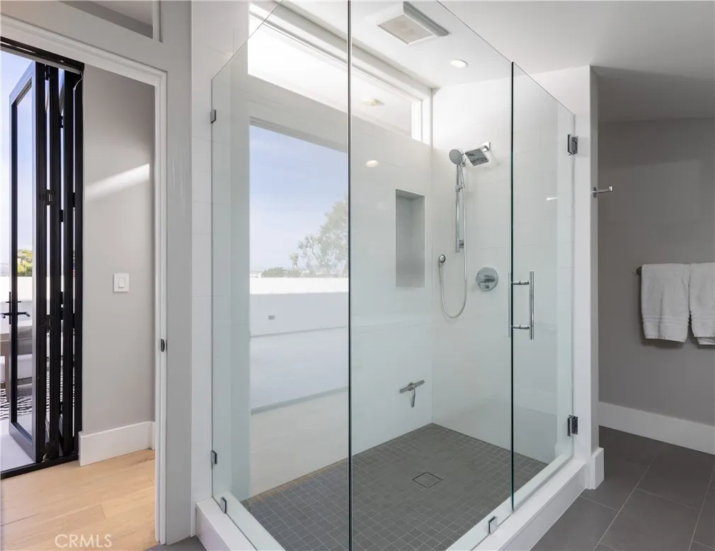 Additional image 61 of 502 W Balboa Blvd, Newport Beach, CA 92661