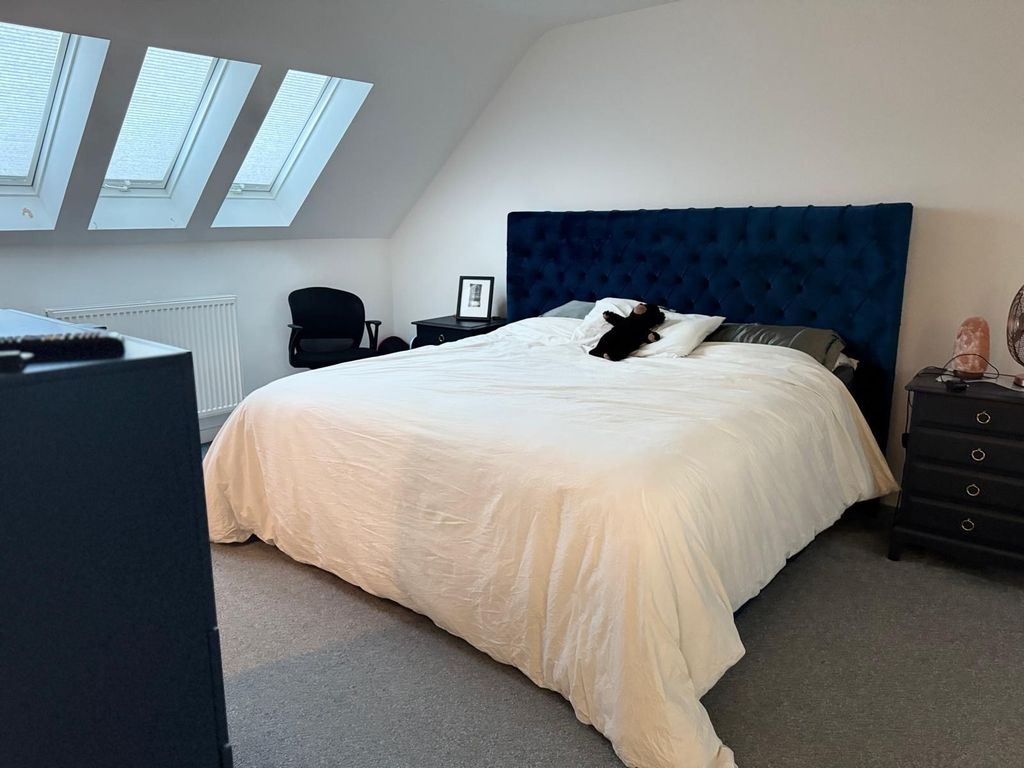 Additional image 9 of 4 bed flat for saleAldermans Drive, Peterborough PE3