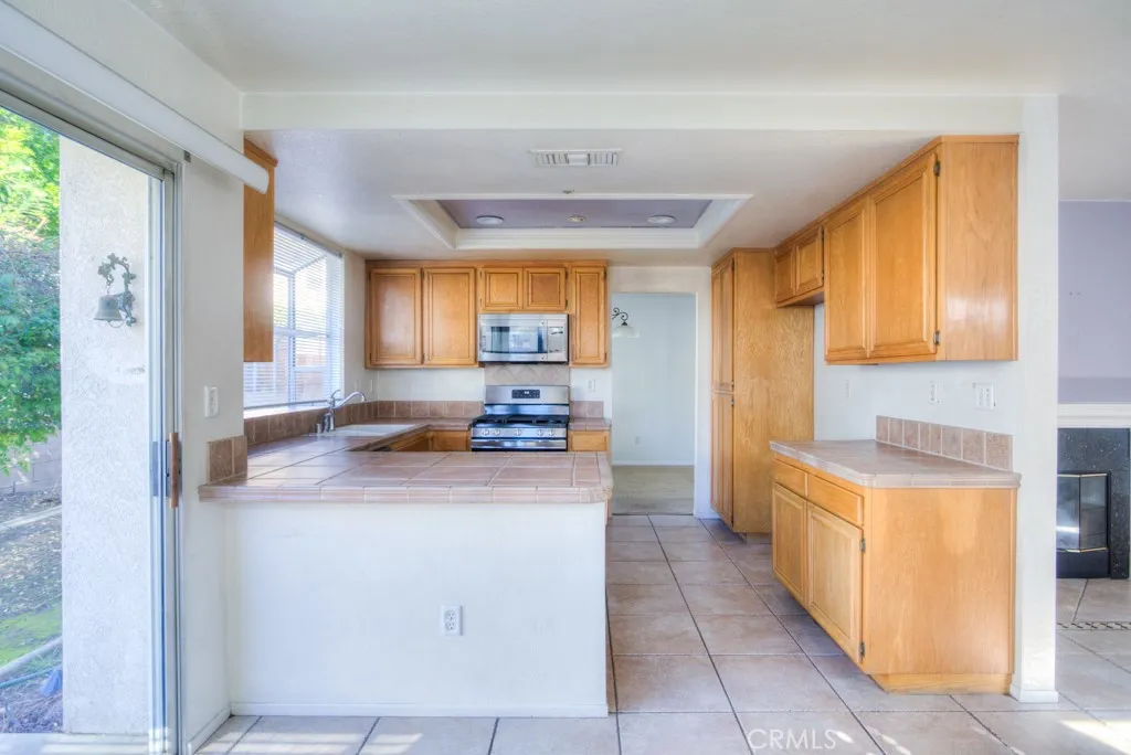 Additional image 63 of 14282 Tuolumne Court, Fontana, CA 92336