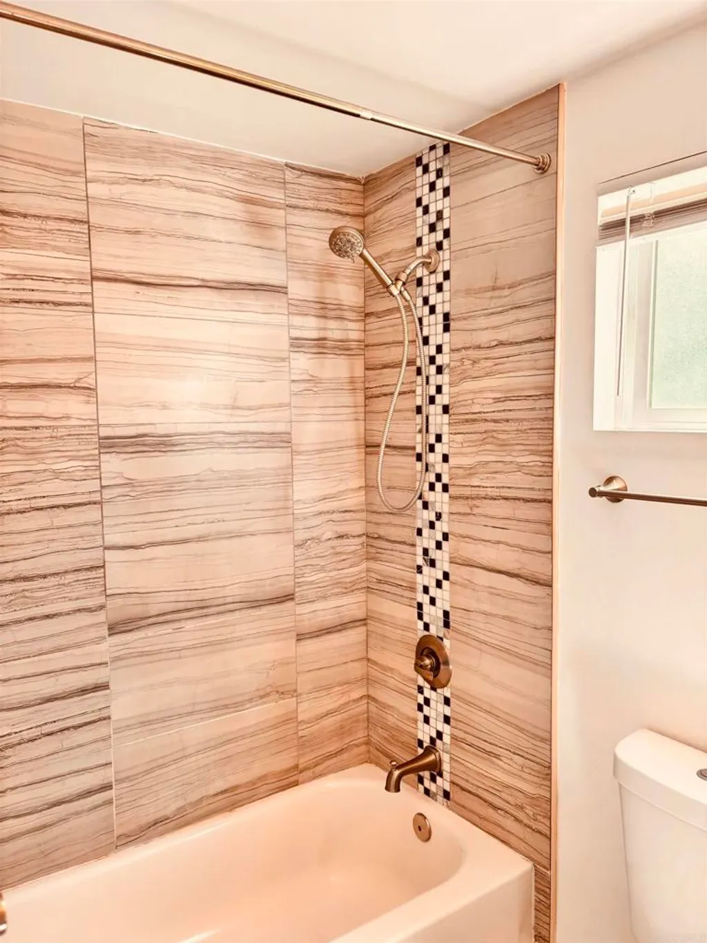 Additional image 3 of 3729 Central Avenue, San Diego, CA 92105