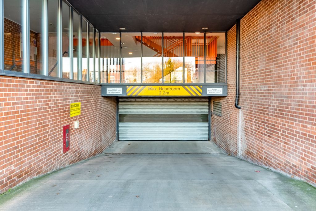 Additional image 10 of 2 bed flat for saleApartment 100 Linea, Dunstall Street, Scunthorpe DN15