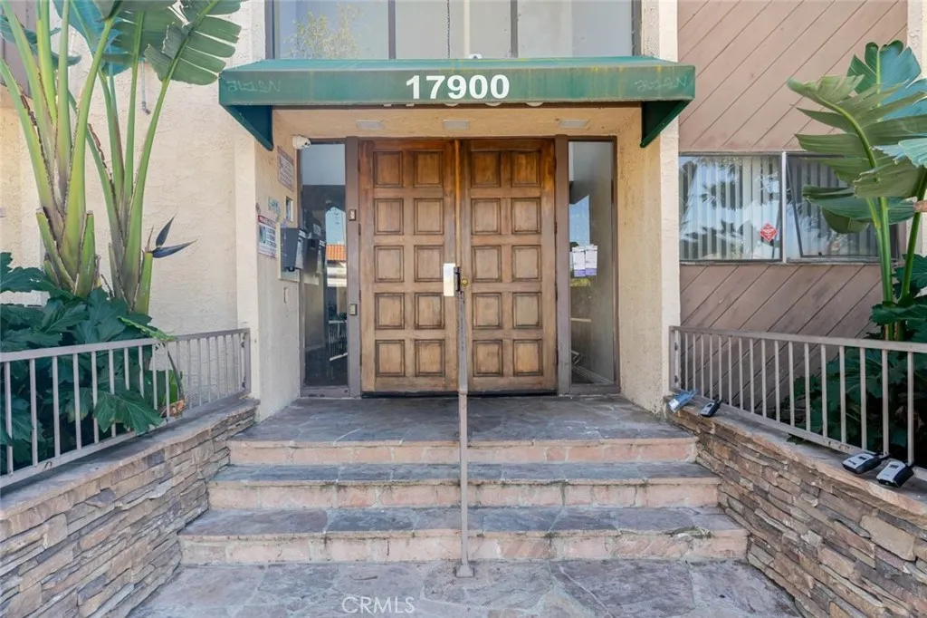 Additional image 24 of 17900 Sherman Way Unit 320, Reseda, CA 91335