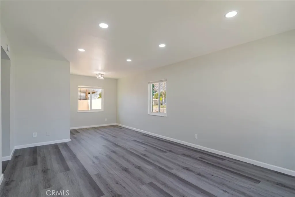 Additional image 35 of 44961 5th Street E, Lancaster, CA 93535