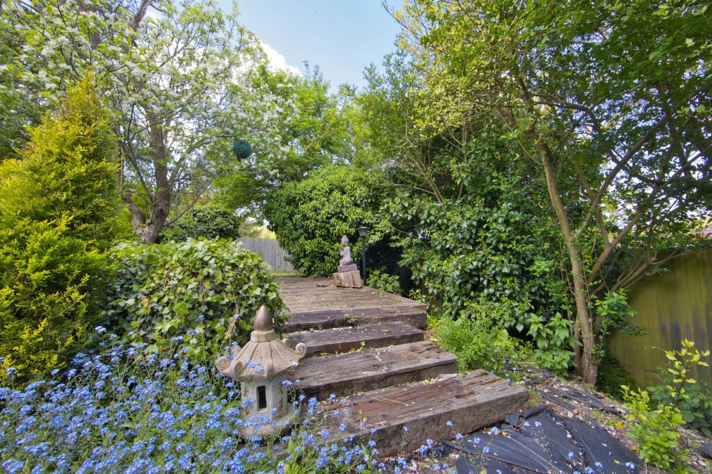 Additional image 26 of Common Lane, River, CT17