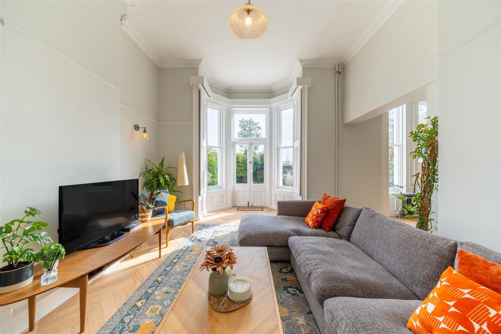 Additional image 8 of 7 bed link detached house for saleLenton Road, The Park NG7
