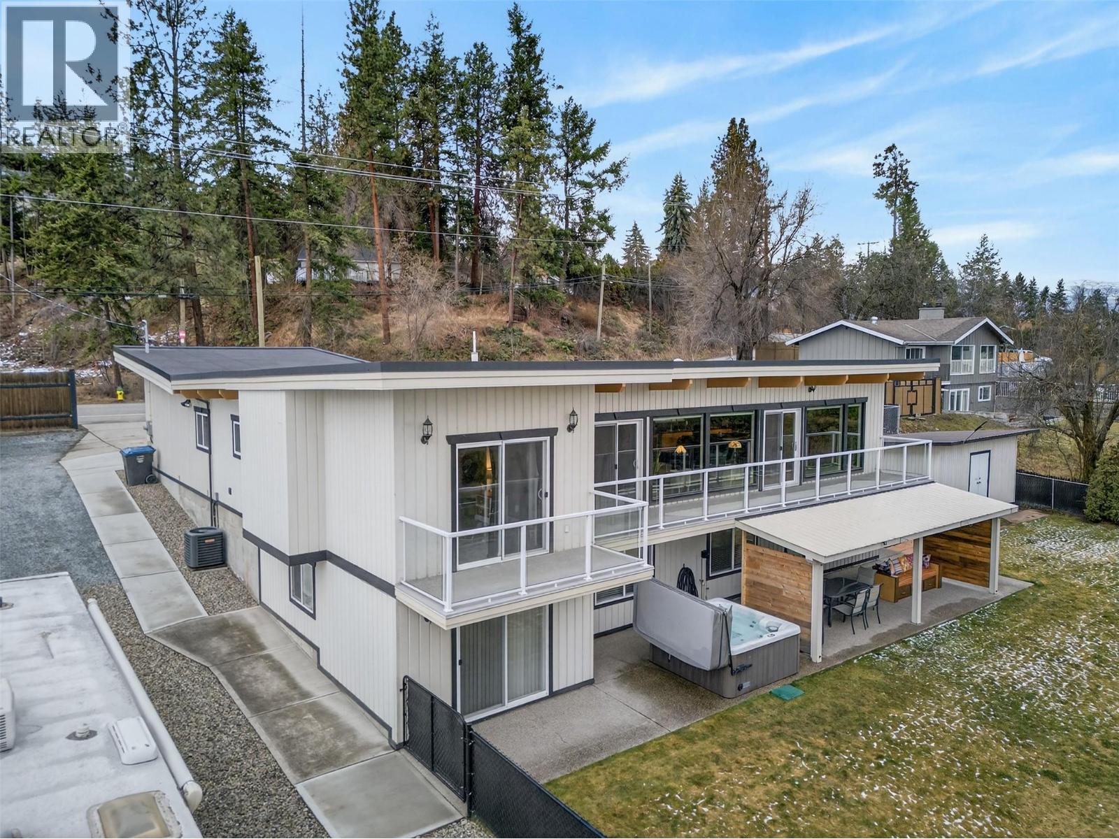 824 Dehart Road, Kelowna, BC, V1W4N2
