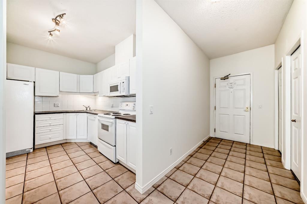 Additional image 4 of 334-5201 Dalhousie Drive NW, Calgary, AB, T3A 5Y7