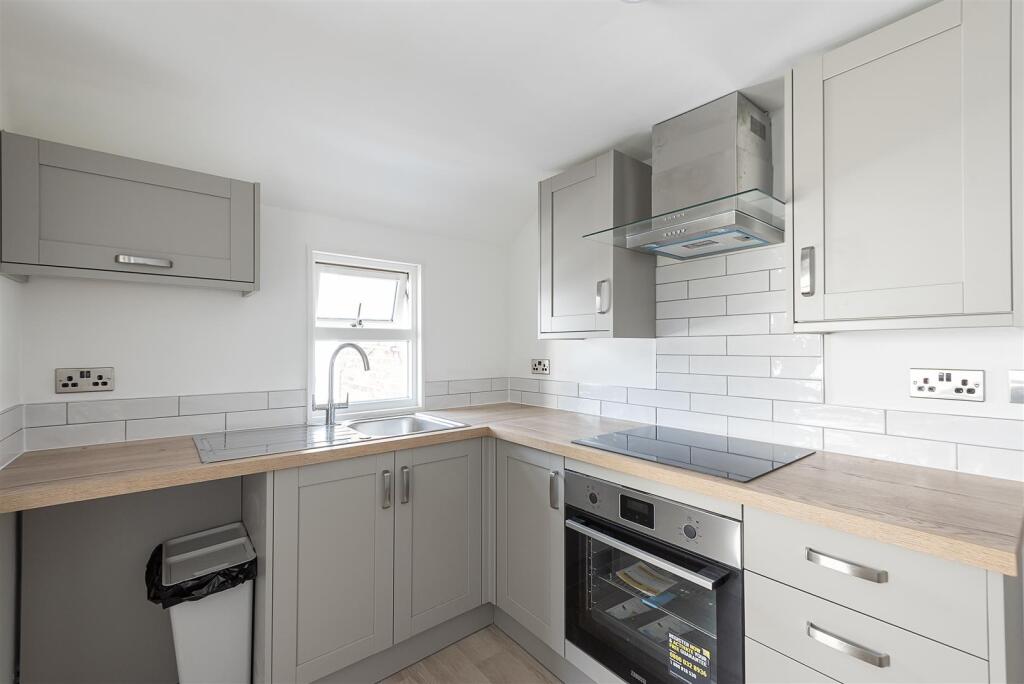 Additional image 4 of Alma Road, St. Albans