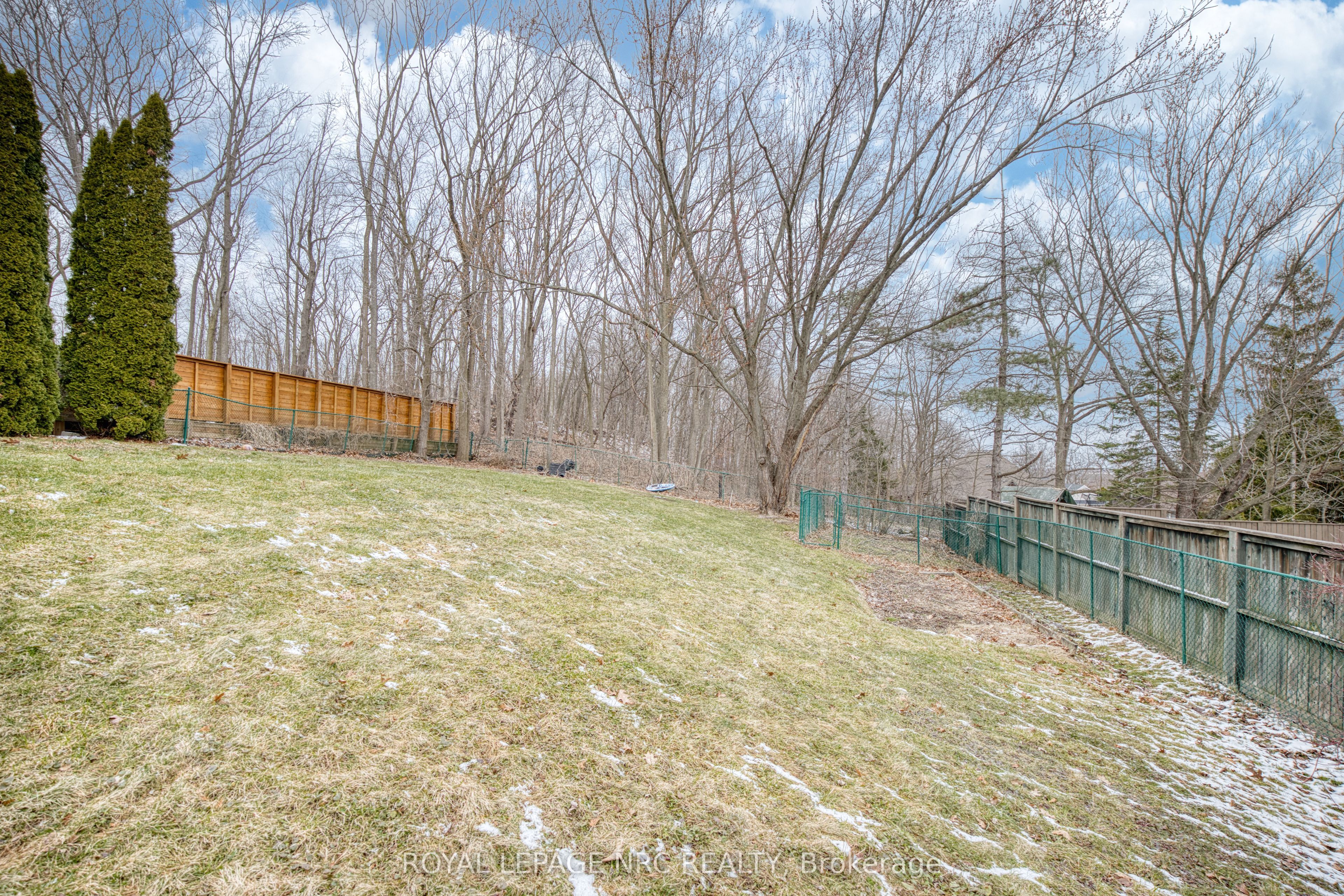 Additional image 5 of 61 Tremont Drive, St. Catharines, ON, L2T 3Y9