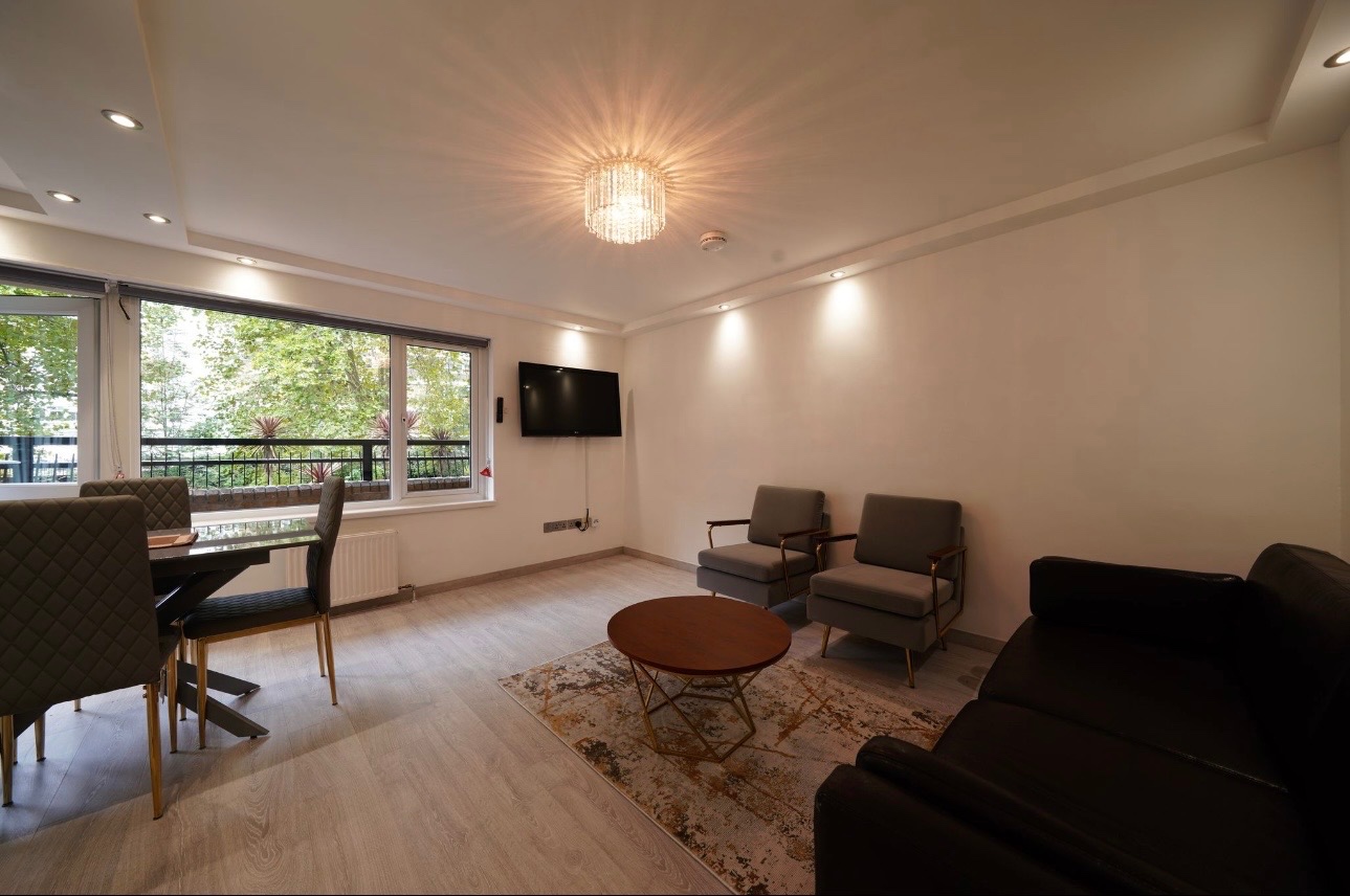 Additional image 3 of 3 Bed Flat, Dudley Court, WC2H