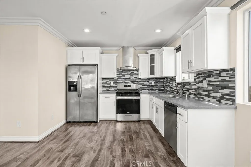 Additional image 17 of 4812 Saturn Street, Los Angeles, CA 90019