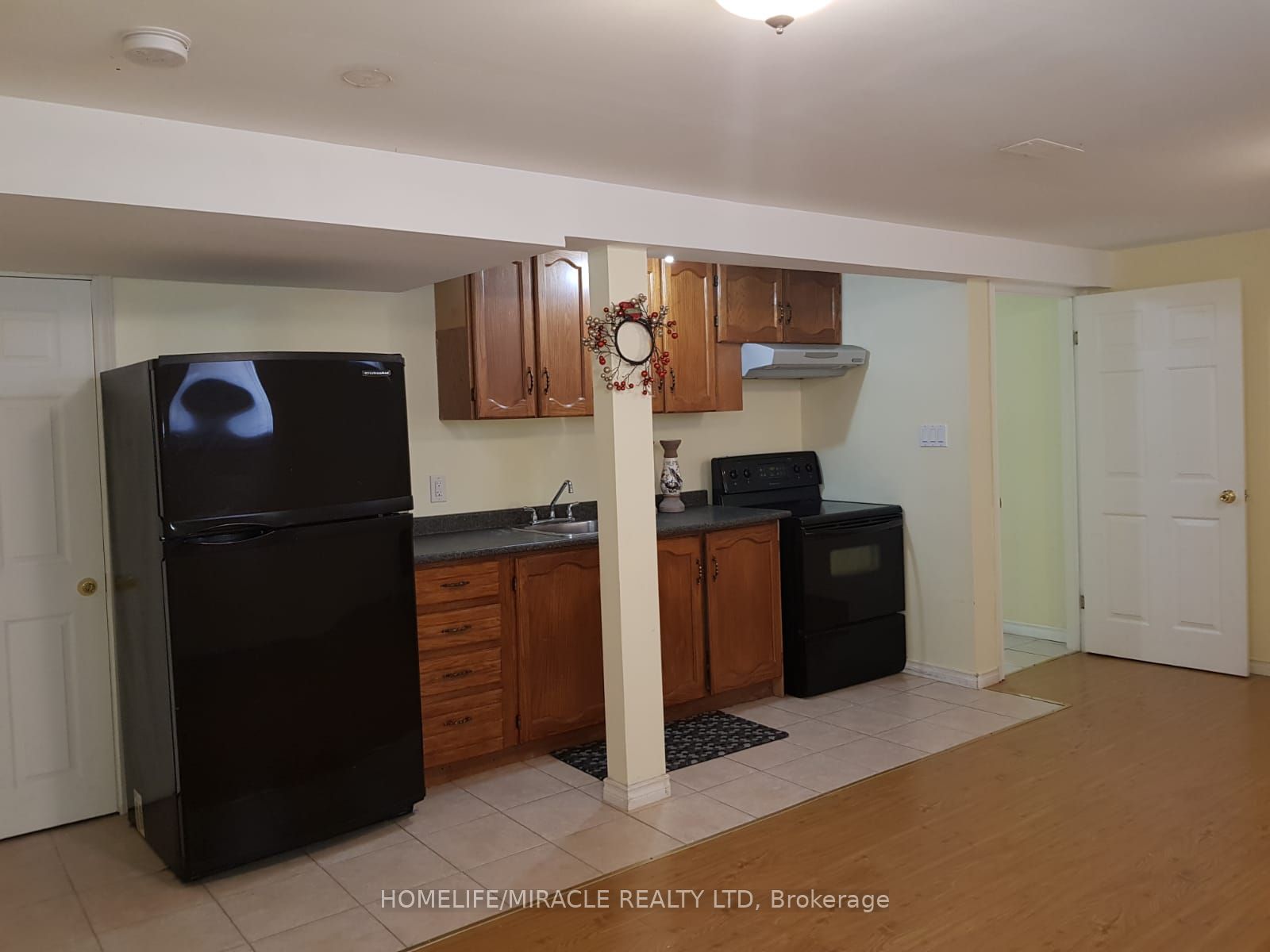 Additional image 3 of 1502 Banwell Road, Mississauga, ON, L5J 3X7