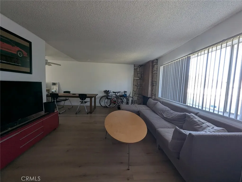 Additional image 22 of 200 W 37th St, Long Beach, CA 90807