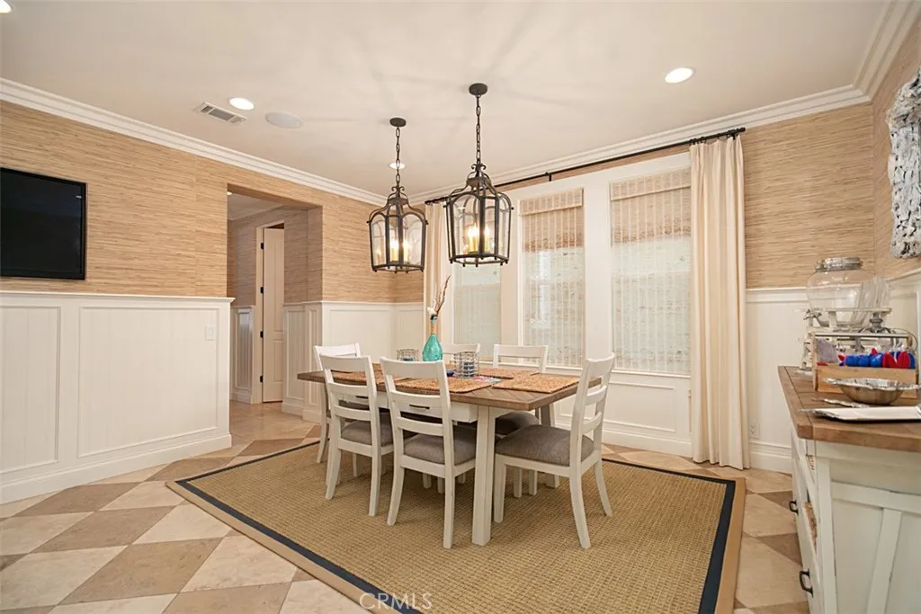 Additional image 15 of 208 E Balboa Boulevard, Newport Beach, CA 92661