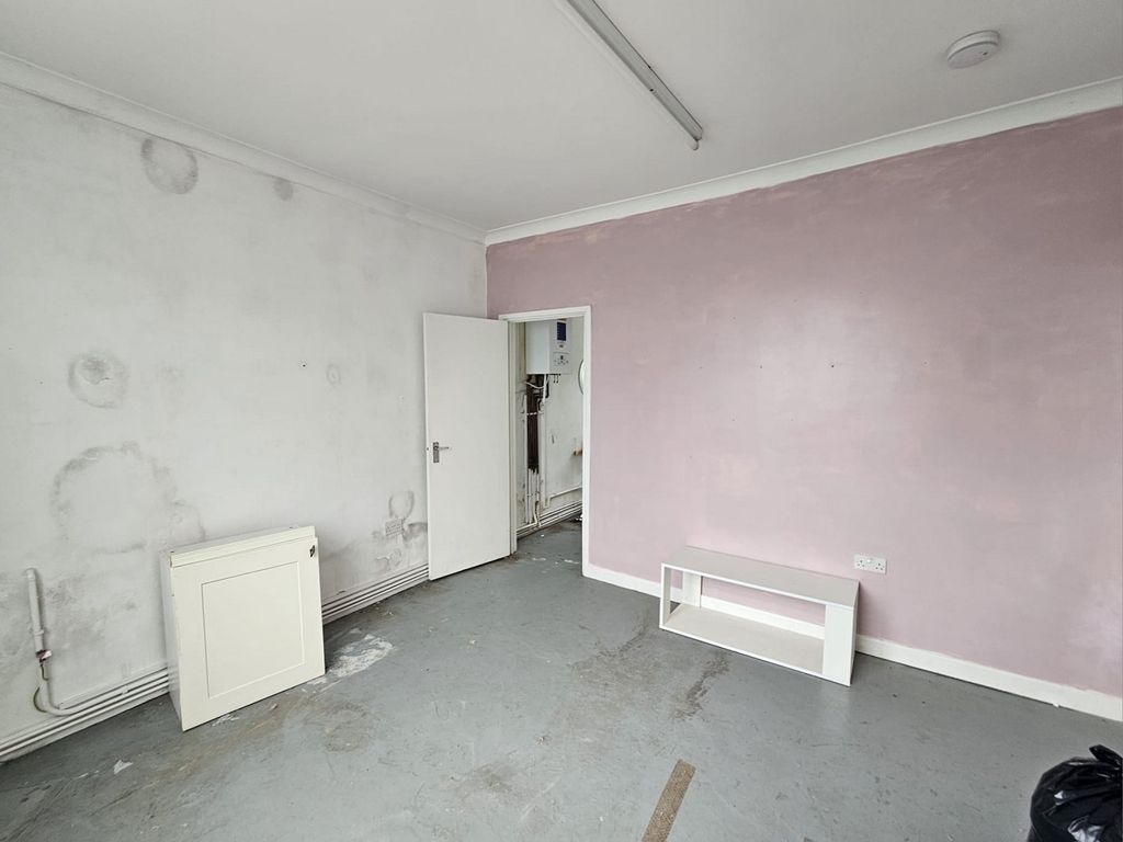 Additional image 3 of 1 bed flat for saleCommercial Road, Resolven, Neath, Neath Port Talbot. SA11