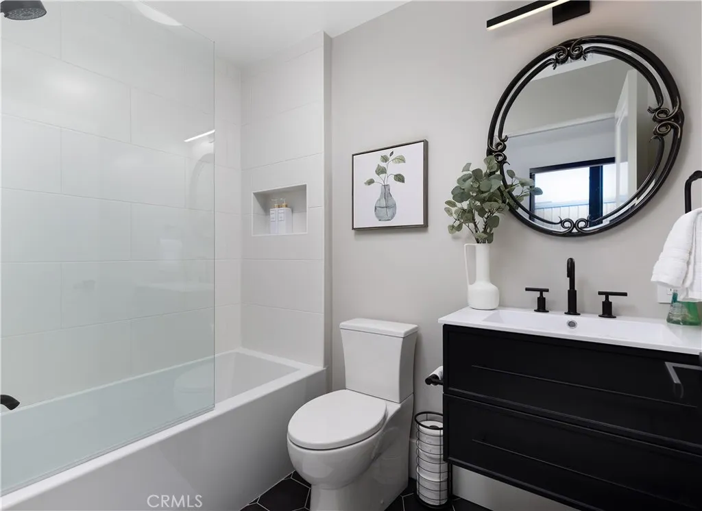 Additional image 55 of 502 W Balboa Blvd, Newport Beach, CA 92661