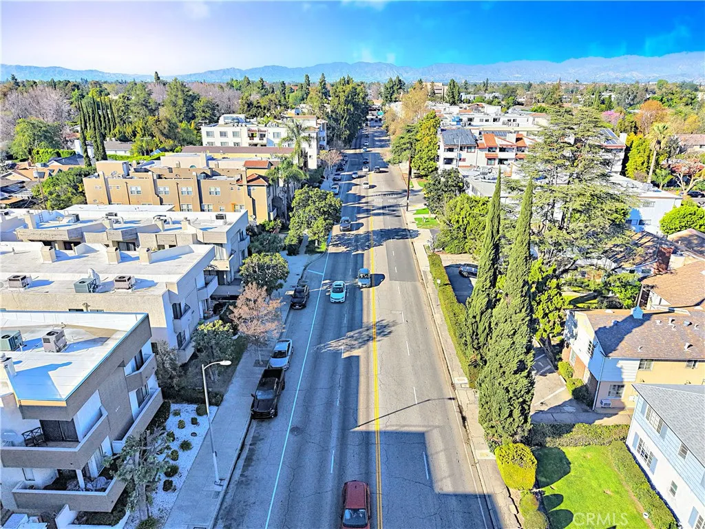 Additional image 4 of 4466 Coldwater Canyon Ave Unit 101, Studio City, CA 91604