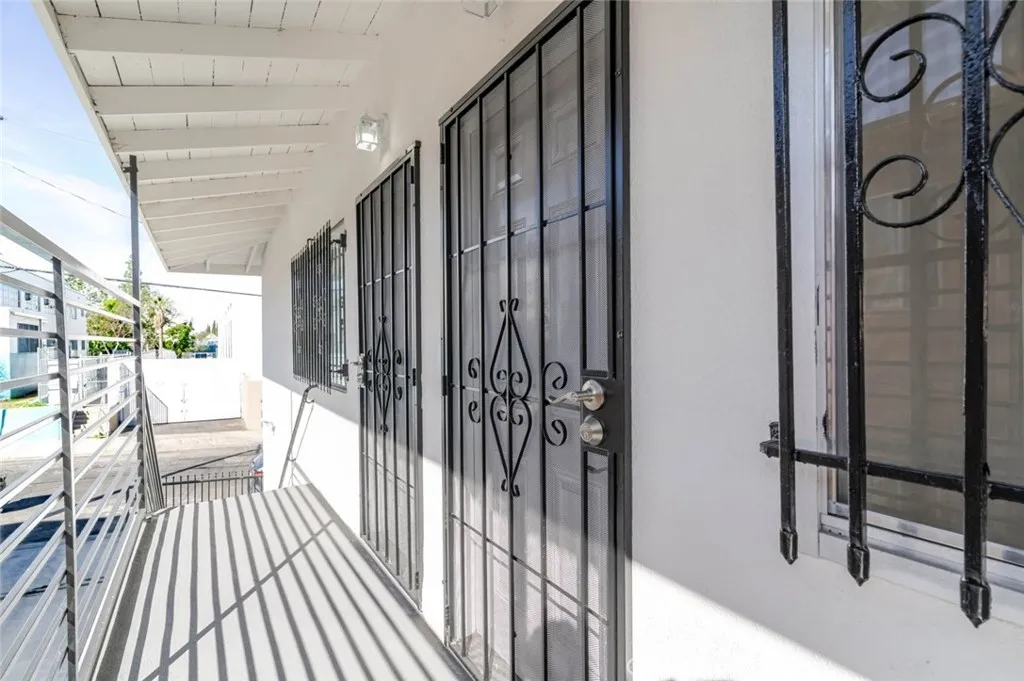 Additional image 24 of 1116 S Berendo Street Unit 5, Los Angeles, CA 90006