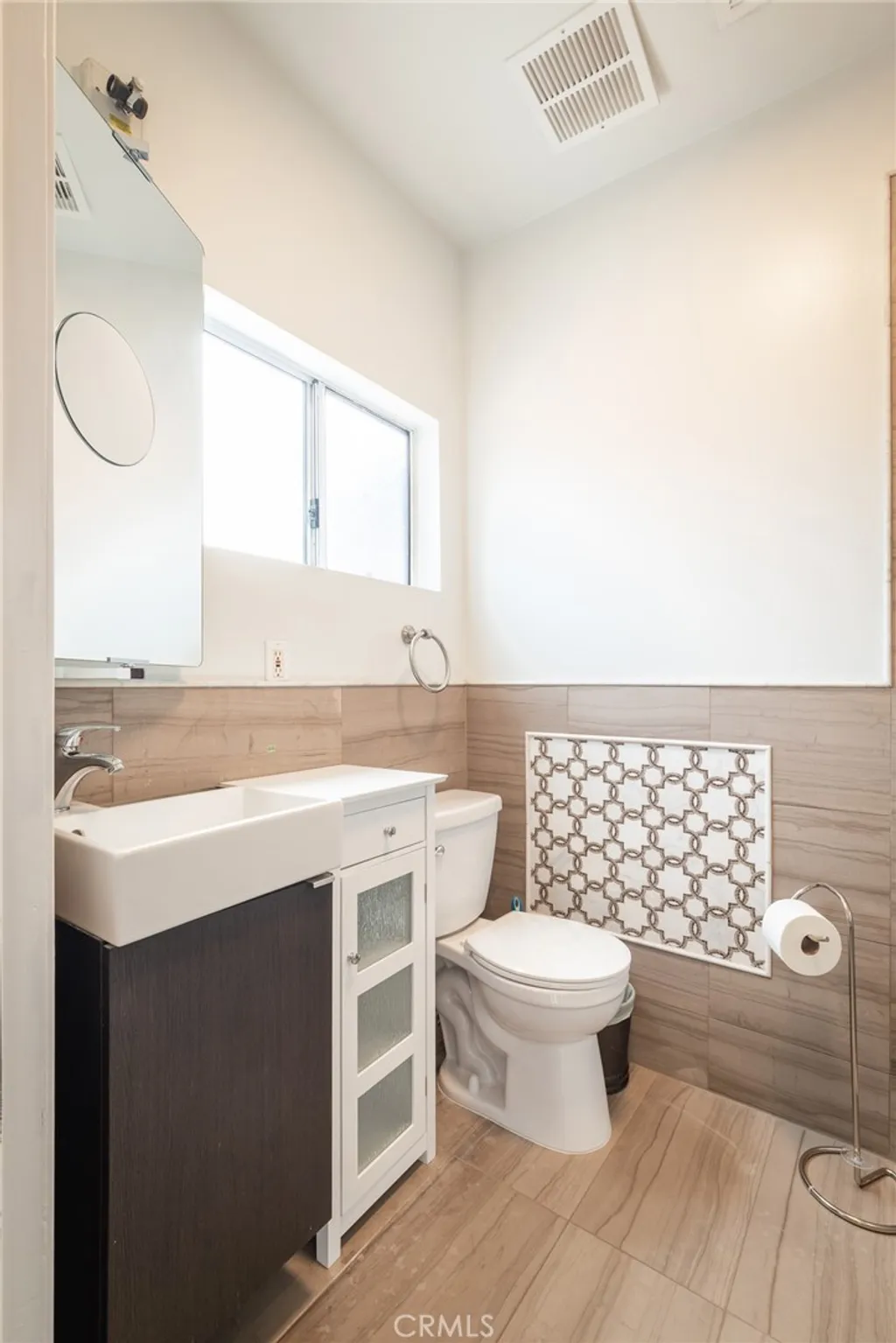 Additional image 18 of 1949 N Catalina Street, County - Los Angeles, CA 90027