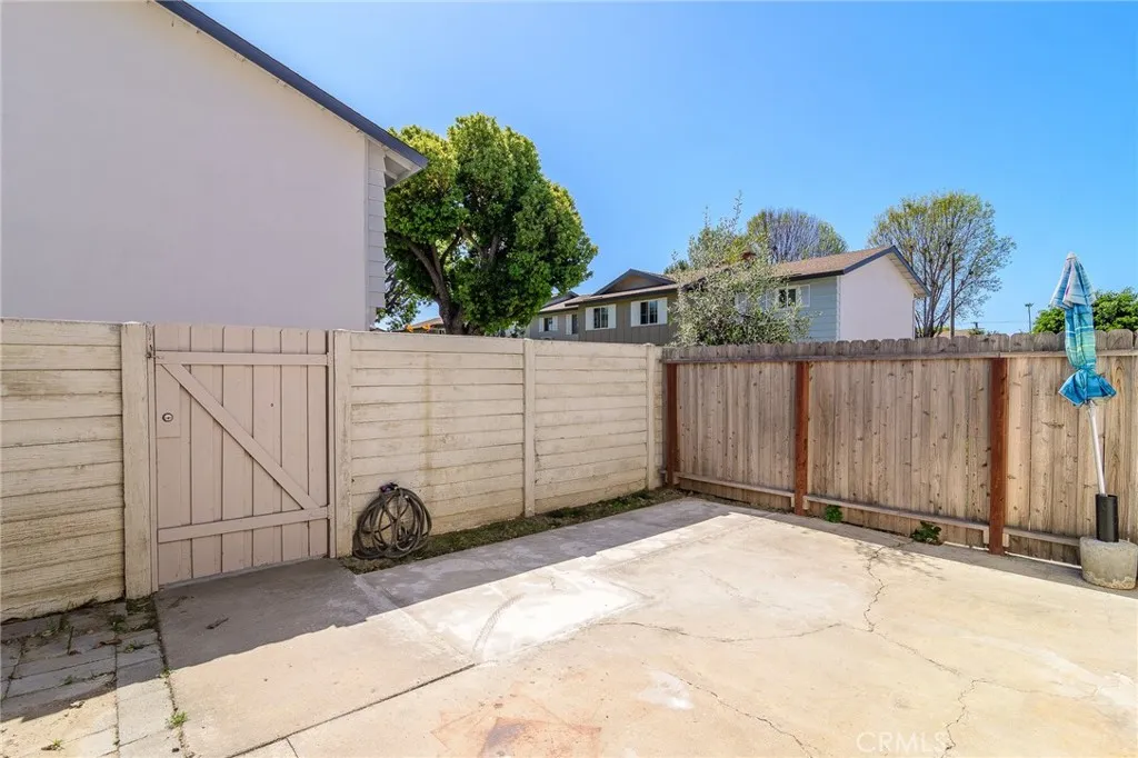 Additional image 16 of 9586 Cornwall Dr, Huntington Beach, CA 92646