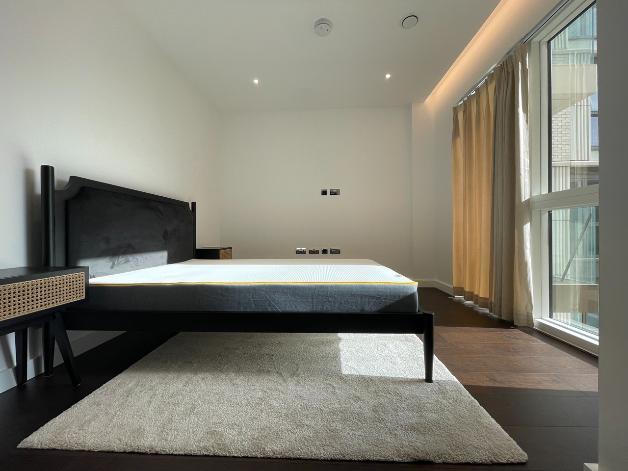 2 Bed Flat, Senate Building, SW11, N1 7GU